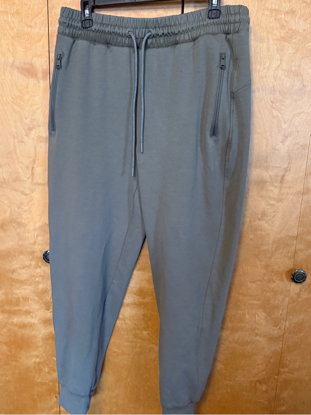 Old Navy Active Men’s Joggers Olive Green Size Large